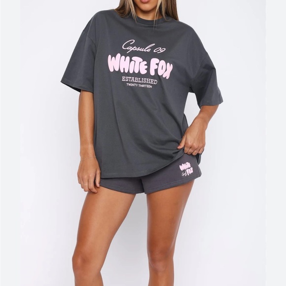 Fox Tops - NWT White Fox Capsule 9 Volcanic oversized Tee gray pink L/XL